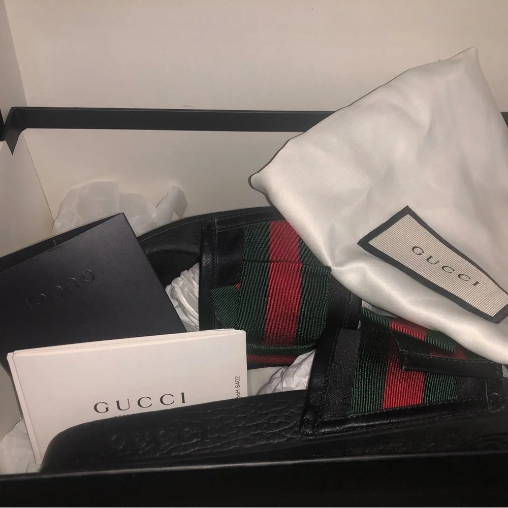 Authentic Gucci Slides USED in GREAT Condition. PRICE IS FIRM - Picture 5 of 9